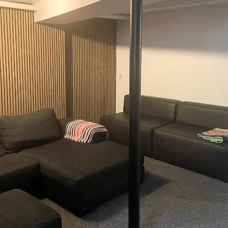 20 Person In Karby-by Traum Casa vacanze *